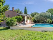 Villa avec piscine et terrasse