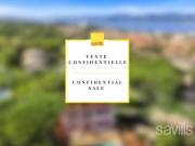 Villa avec piscine et terrasse