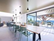 Villa avec piscine et terrasse