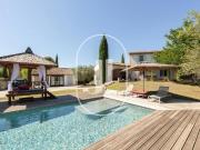 Villa avec terrain et piscine à vendre à Cabrières...