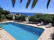 Villa avec vue mer à rafraichir Les Issambres Var.