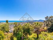 Villa avec vue mer panoramique à 180° – Emplacement...