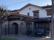 Villa Ballester s/ J. V. Gonzalez Impecable Chalet 5 Amb