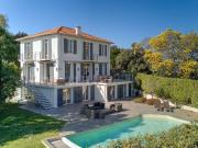 Villa Belle Époque rénovée avec vue mer panoramique à...
