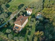 Villa Bianca con dependance e piscina, Palaia, Pisa...