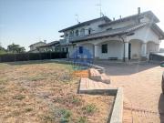 Villa bifamiliare 10 vani 235mq