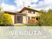 Villa bifamiliare 6 vani 208mq