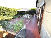 Villa bifamiliare 9 vani 320mq
