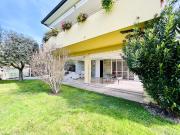Villa Bifamiliare arredata in affitto, Pietrasanta tonfano