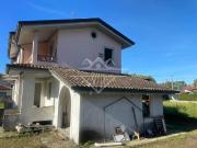Villa Bifamiliare con giardino, Camaiore capezzano pianore