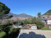 VILLA BIFAMILIARE CON PISCINA
