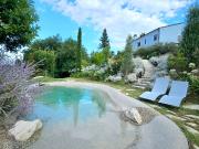 VILLA BIFAMILIARE CON PISCINA E TERRENO in vendita a Teramo