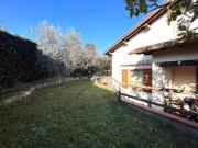 Villa bifamiliare in affitto a Firenze