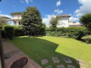 Villa Bifamiliare in affitto a Fiumicino via Portofino,...