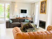 Villa bifamiliare in affitto a Forte Dei Marmi