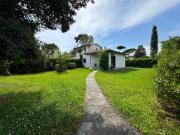 Villa Bifamiliare in affitto a Forte dei Marmi, case in...