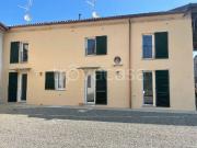 Villa Bifamiliare in affitto a Gossolengo località...