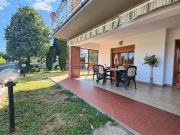 Villa bifamiliare in affitto a Lucca