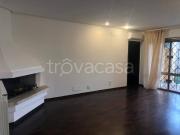 Villa Bifamiliare in affitto a Palermo viale Italia, non...