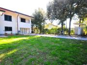 Villa Bifamiliare in affitto a Pietrasanta, arredato,...