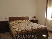 Villa Bifamiliare in affitto a Pietrasanta via delle...