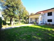 Villa Bifamiliare in affitto a Pietrasanta via Palestro,...