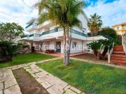 Villa bifamiliare in affitto a Ragusa