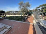 Villa Bifamiliare in affitto a Roma via Giovanni...