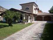 Villa bifamiliare in affitto a Savigliano