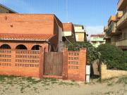 Villa Bifamiliare in in affitto da privato a Pomezia...