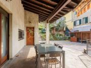 Villa bifamiliare in vendita a Binago via della Baia