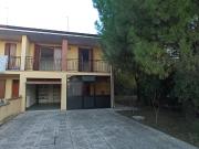 Villa bifamiliare in vendita a Borgo Mantovano