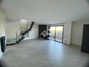 Villa bifamiliare in vendita a Calvizzano