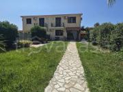 Villa bifamiliare in vendita a Carini via del Leccio