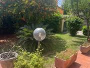 Villa bifamiliare in vendita a Carrara