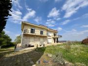 Villa bifamiliare in vendita a Castagnole Delle Lanze