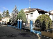 Villa bifamiliare in vendita a Casteggio via Giosuè...