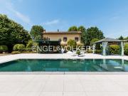 Villa bifamiliare in vendita a Castelfranco Emilia