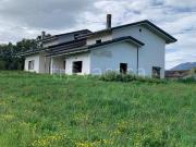 Villa bifamiliare in vendita a Ceprano via della...