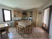 Villa bifamiliare in vendita a Chiarano via Dell'Asilo