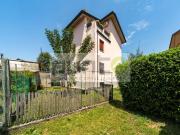 Villa bifamiliare in vendita a Concorezzo