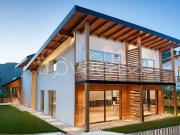 Villa bifamiliare in vendita a Dorga, Castione della...