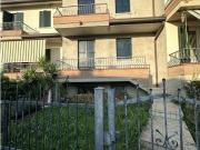 Villa bifamiliare in vendita a Due Carrare via Roma