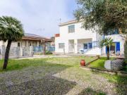 Villa bifamiliare in vendita a Follonica viale Italia, 236