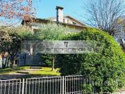 Villa bifamiliare in vendita a Formigine viale dello...