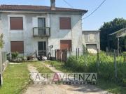 Villa bifamiliare in vendita a Grumolo, Grumolo delle...