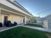 Villa bifamiliare in vendita a Guidonia Montecelio via...