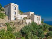 Villa bifamiliare in vendita a Isola del Giglio