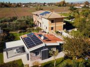 Villa bifamiliare in vendita a Latina, Gionchetto