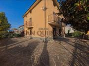 Villa bifamiliare in vendita a Magreta, Formigine